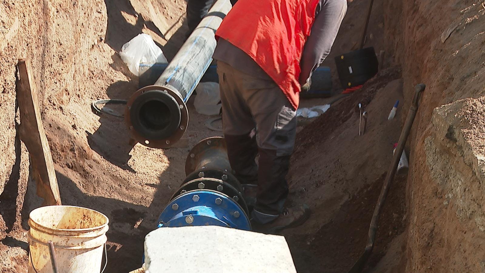 La superintendencia de servicios sanitarios inició una nueva investigación por masivo corte de agua