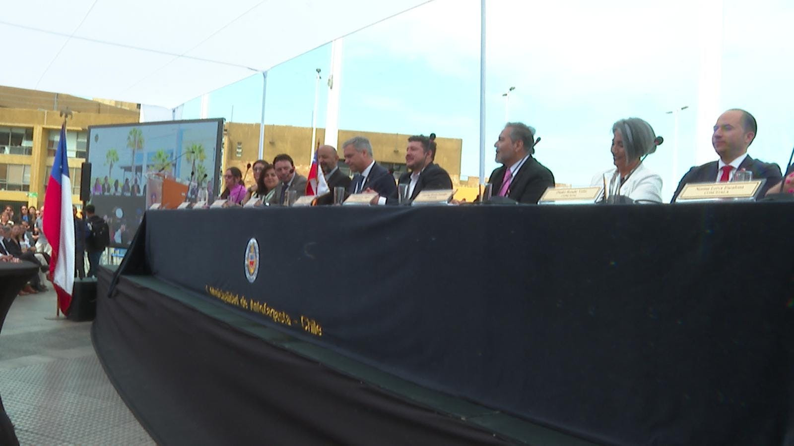 Asumió el nuevo alcalde de Antofagasta, junto a él, el nuevo cuerpo de concejales