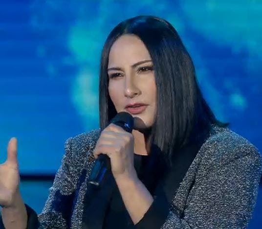 Laura Pausini se impone en Mi nombre es