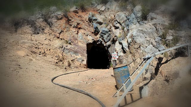 Dos fallecidos deja trágico accidente en pique minero ilegal en Hijuelas