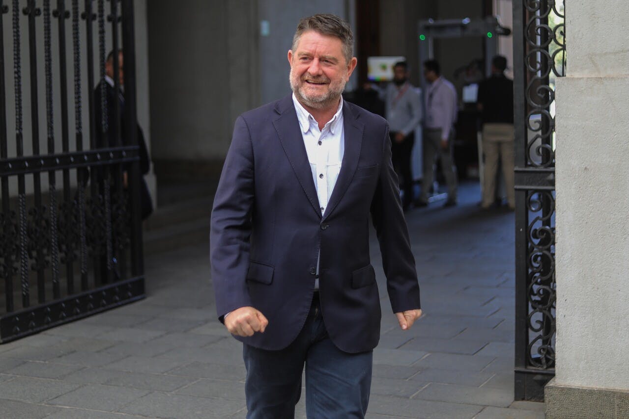 Gobernador Orrego y medidas de seguridad: "Tenemos la presencia de crimen organizado en Santiago" 