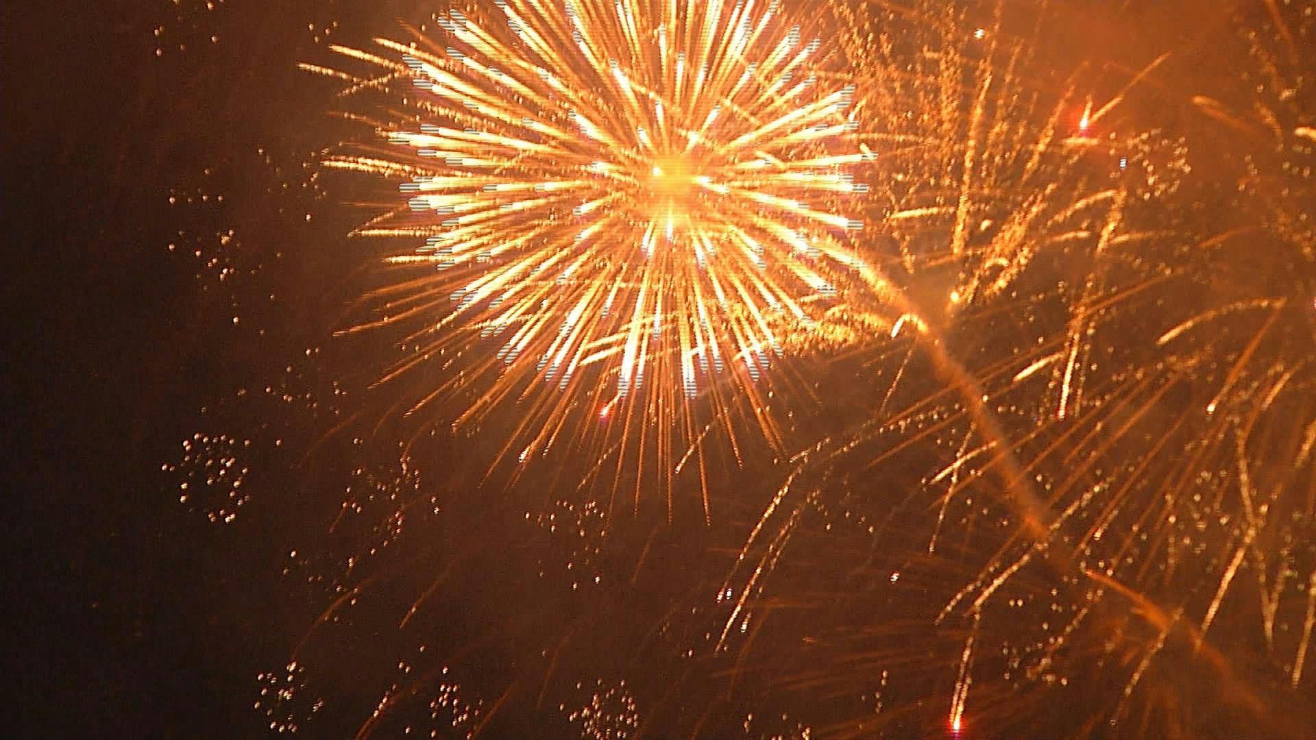 Viña del Mar: Aprueban espectáculo pirotécnico Año Nuevo en el Mar