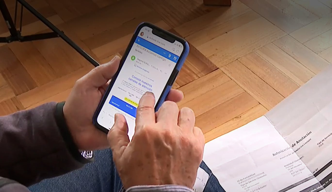 24 Horas Reportajes: Mi número está en manos de un estafador 