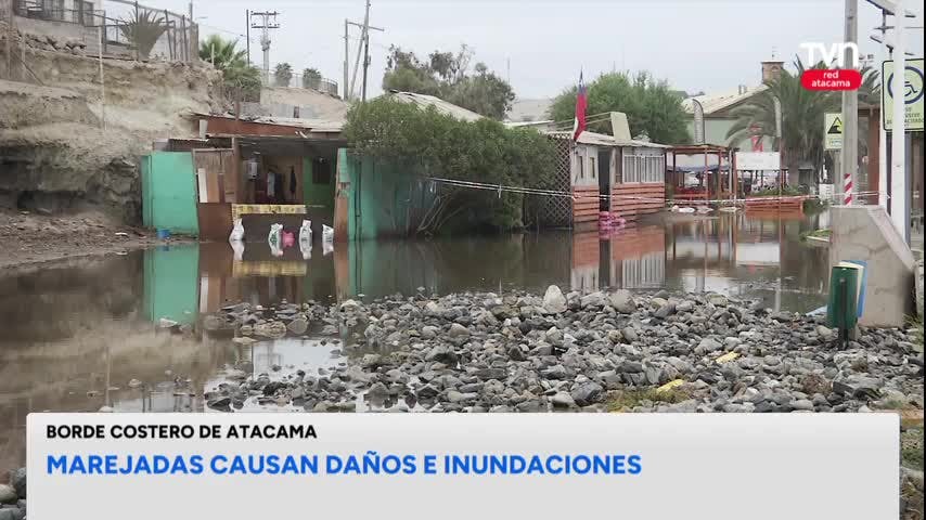 Marejadas afectan el borde costero de Atacama