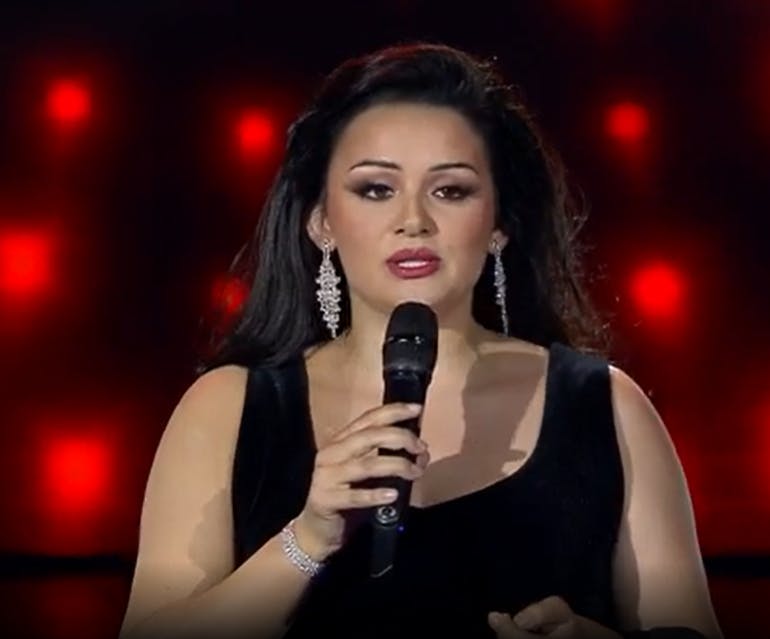 Isabel Pantoja, dueña de una voz extraordinaria, se impone en "Mi nombre es"