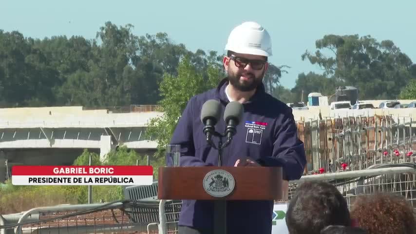 Presidente Boric visitó obras de Puente Industrial: llevan 83% de avance