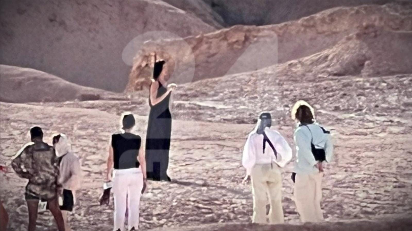Dua Lipa puso fin a su visita a la región de Antofagasta