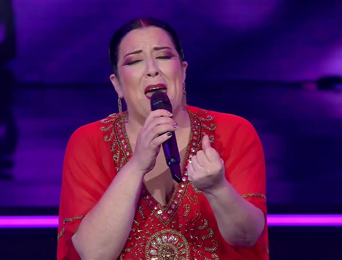 Ana Gabriel y todo su romanticismo compiten en "Mi nombre es"
