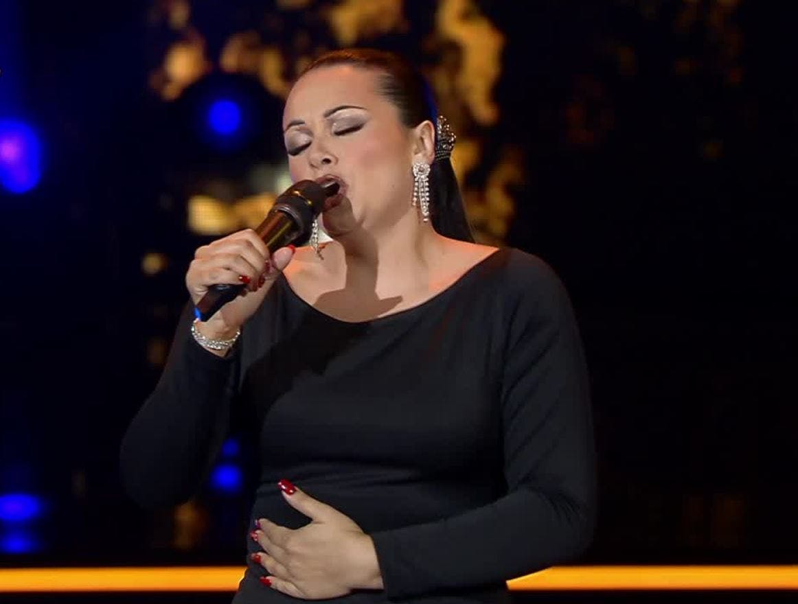 Isabel Pantoja se presenta con toda su fuerza en "Mi nombre es"