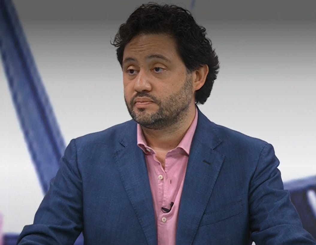 El director de Amnistía Internacional de Chile, Rodrigo Bustos, analizó las polémicas medidas que tomó Donald Trump al liderar como el nuevo presidente de Estados Unidos. 