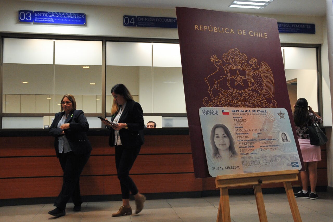 Caos en la entrega de documentos: ¿Qué está pasando en el Registro Civil?