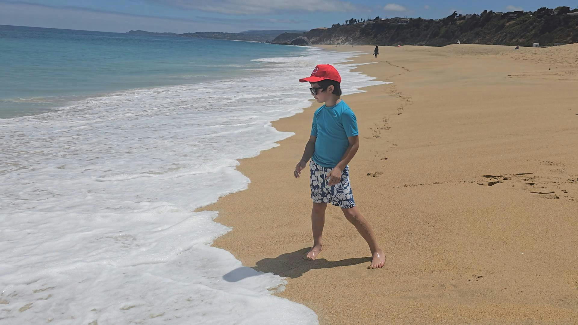 Quince niños con cáncer de la fundación Nuestros Hijos disfrutaron día de playa en Algarrobo