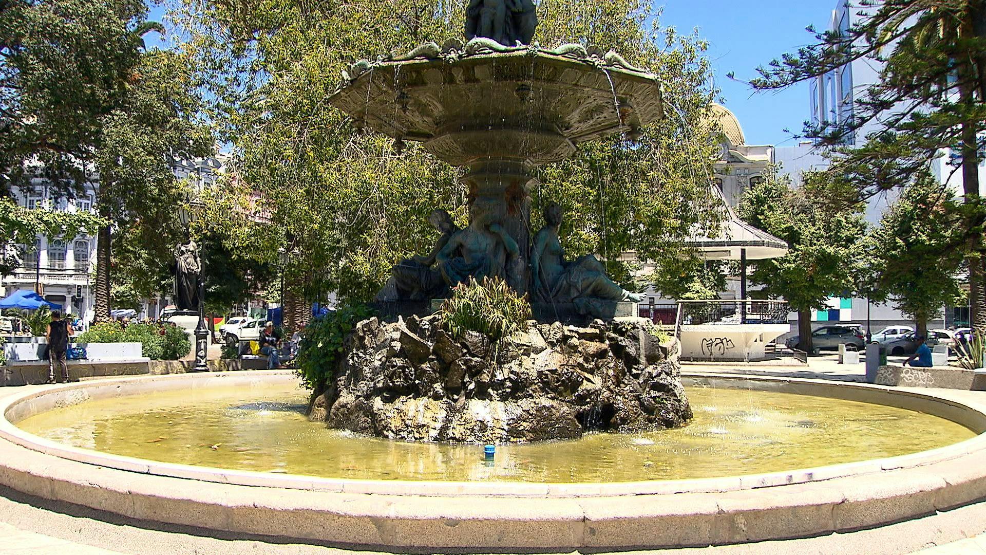 Icónicos monumentos porteños fueron entregados a la comunidad luego de ser restaurados