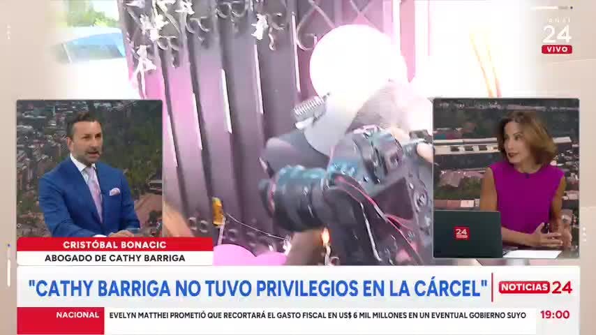 Abogado de Cathy Barriga: “Jamás con un peso de la municipalidad se pagó a las cuidadoras”