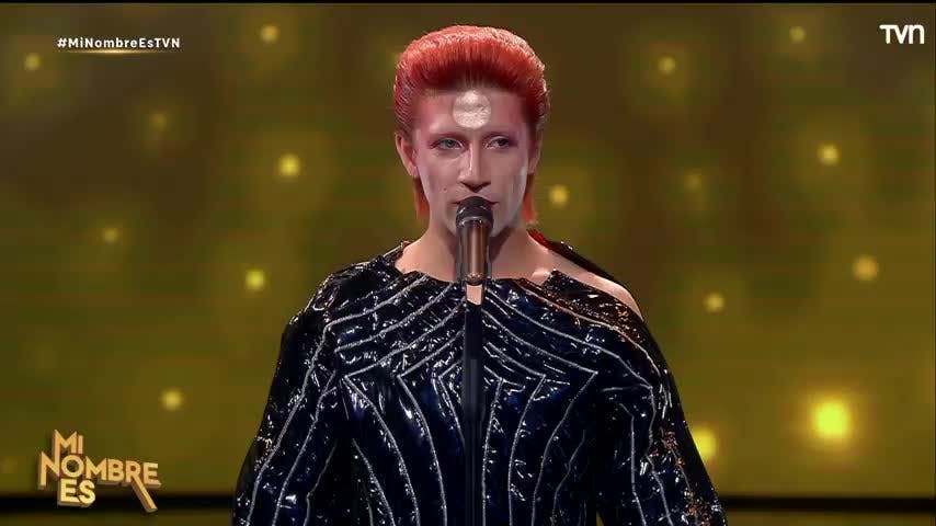 Tremendo tributo en "Mi Nombre Es": El sorprendente origen del vestuario de David Bowie 