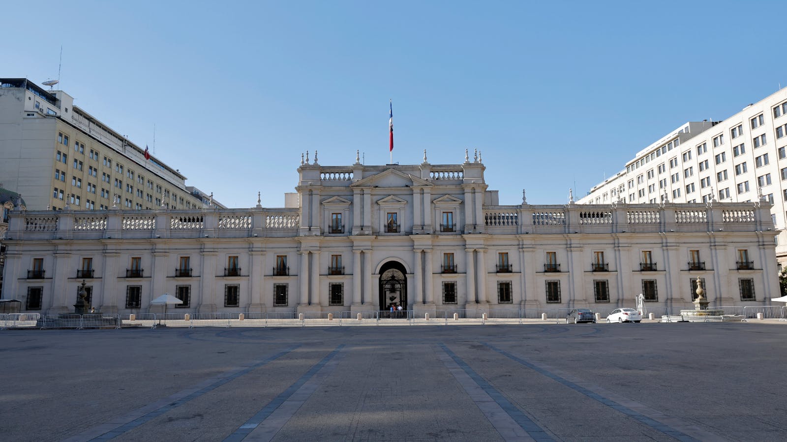 Análisis: los escenarios del inicio de la carrera a La Moneda