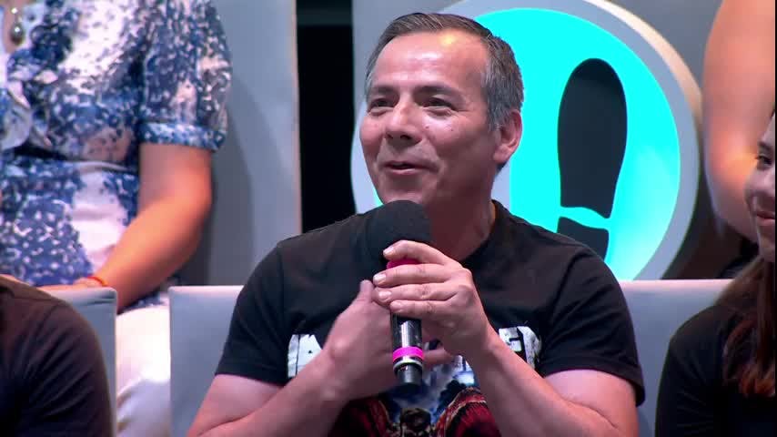 Ambos fueron policías y ahora están perdidamente enamorados