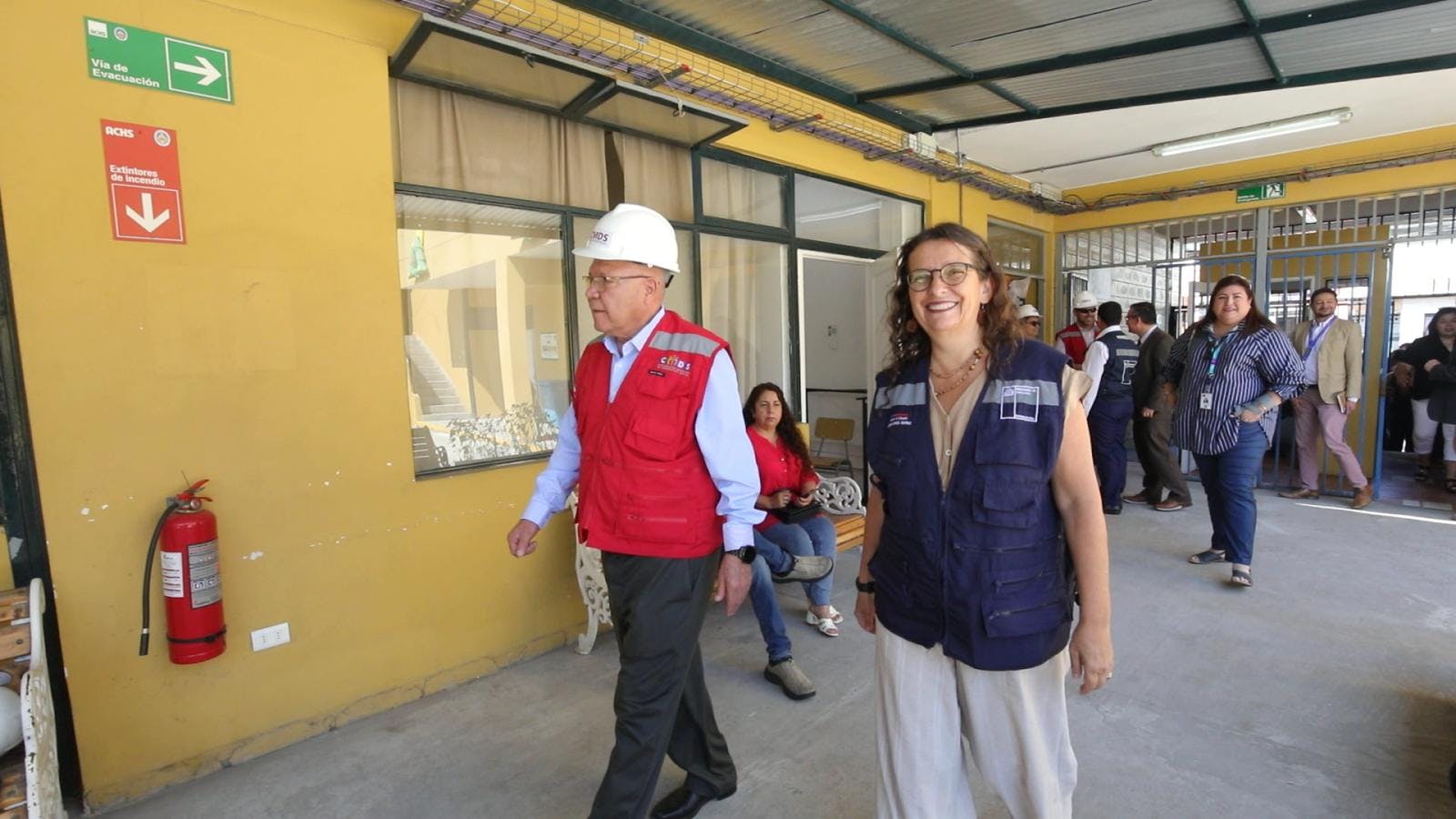 Autoridades inspeccionan anexo del liceo Marta Narea