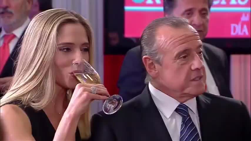 Las fotos de Dolores | Socias - T1E3