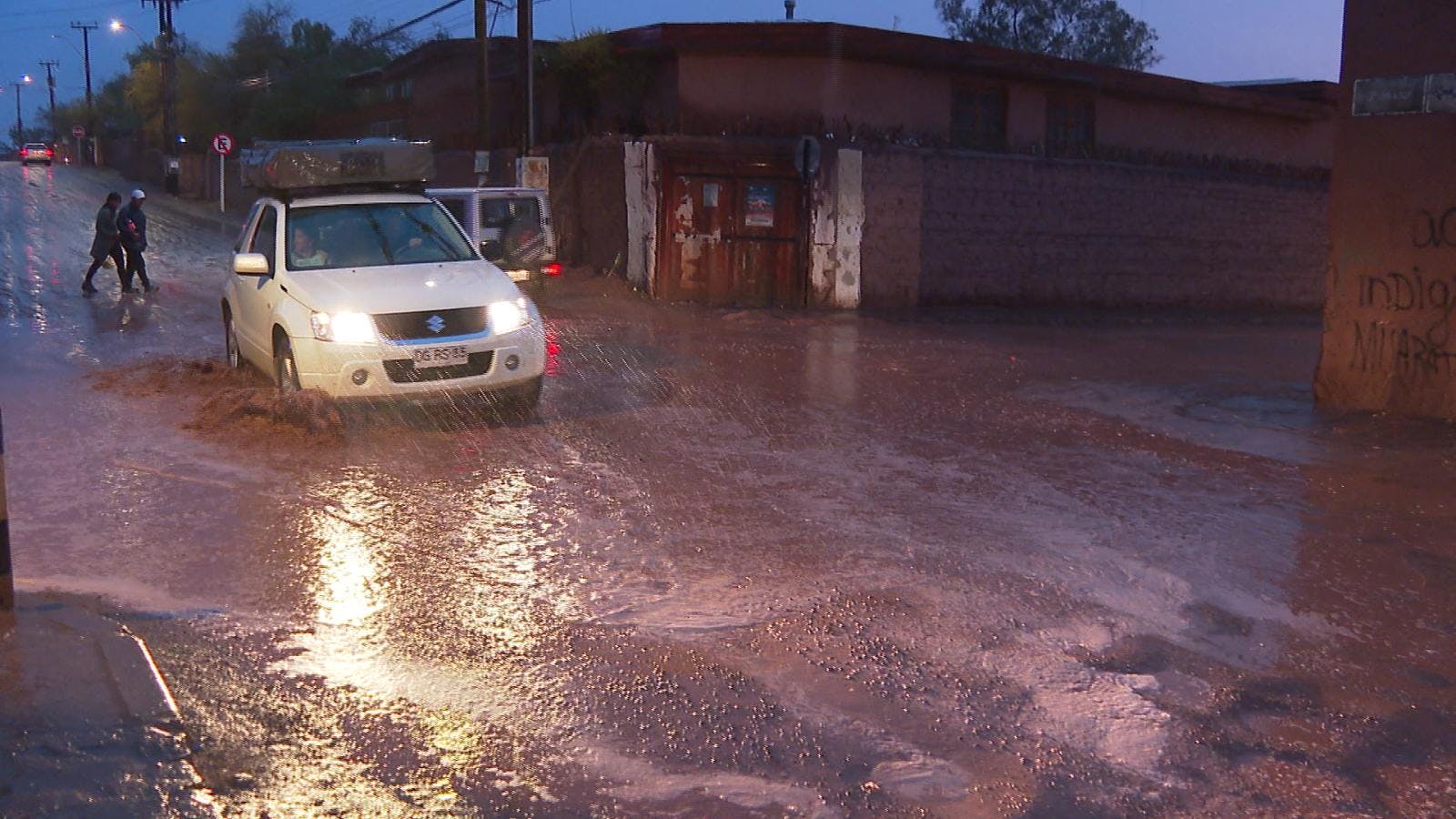 Síntesis regional de noticias: alerta temprana por tormentas eléctricas en zona interior
