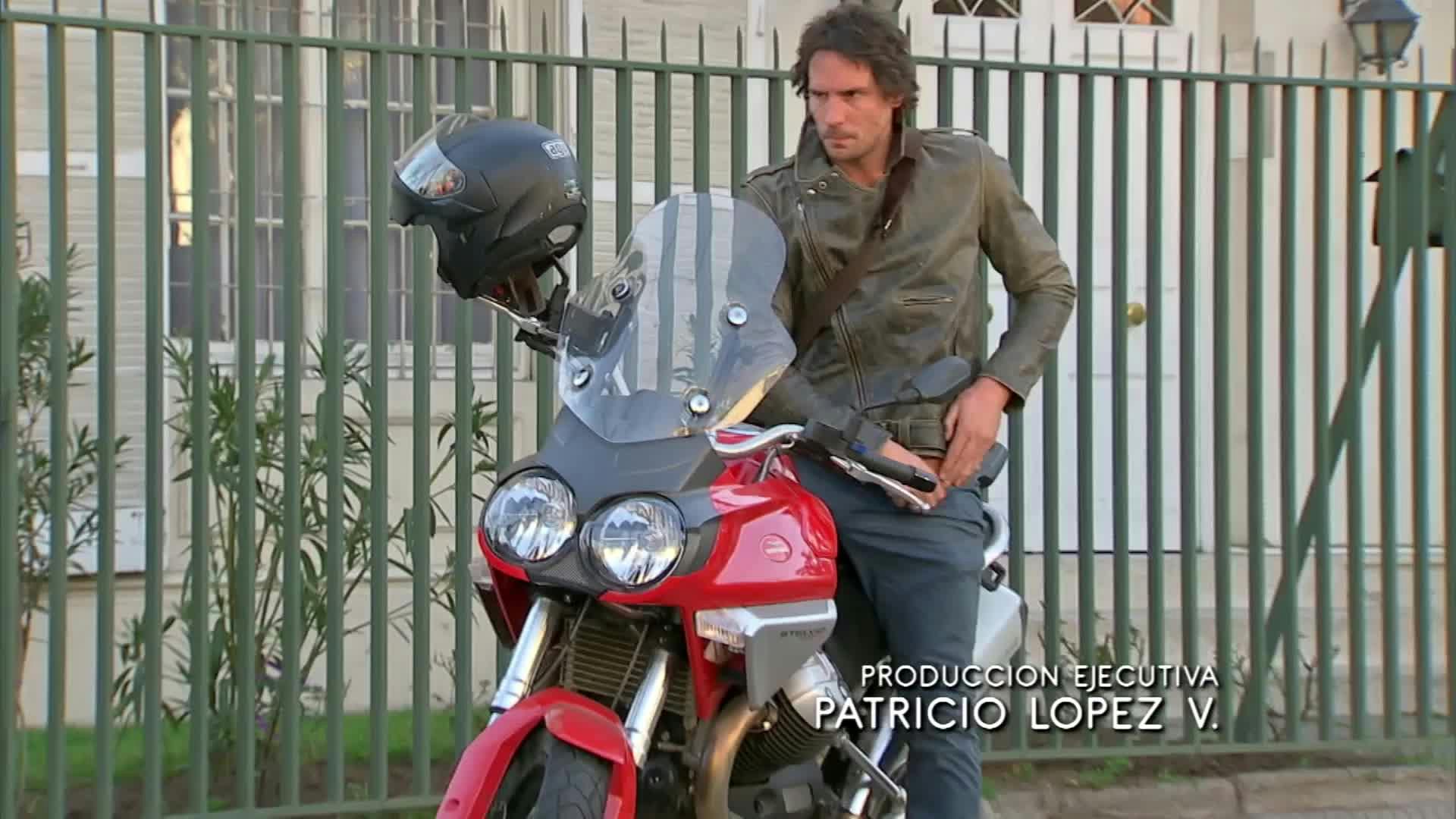 Álvaro enfrenta a Ricardo | Socias - T1E62