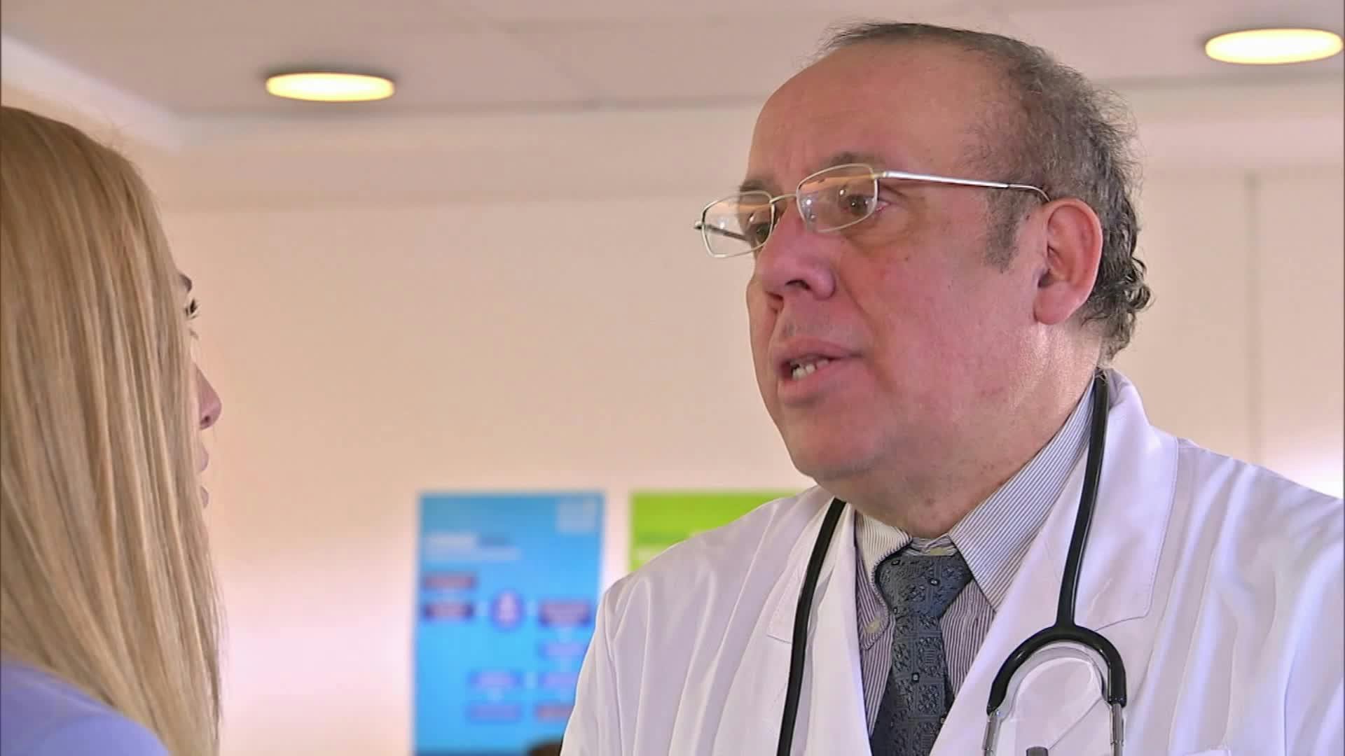 Ricardo entró en coma | Socias - T1E65