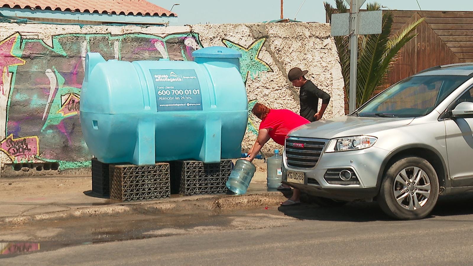 Daño en tubería deja con corte masivo de agua potable a Mejillones