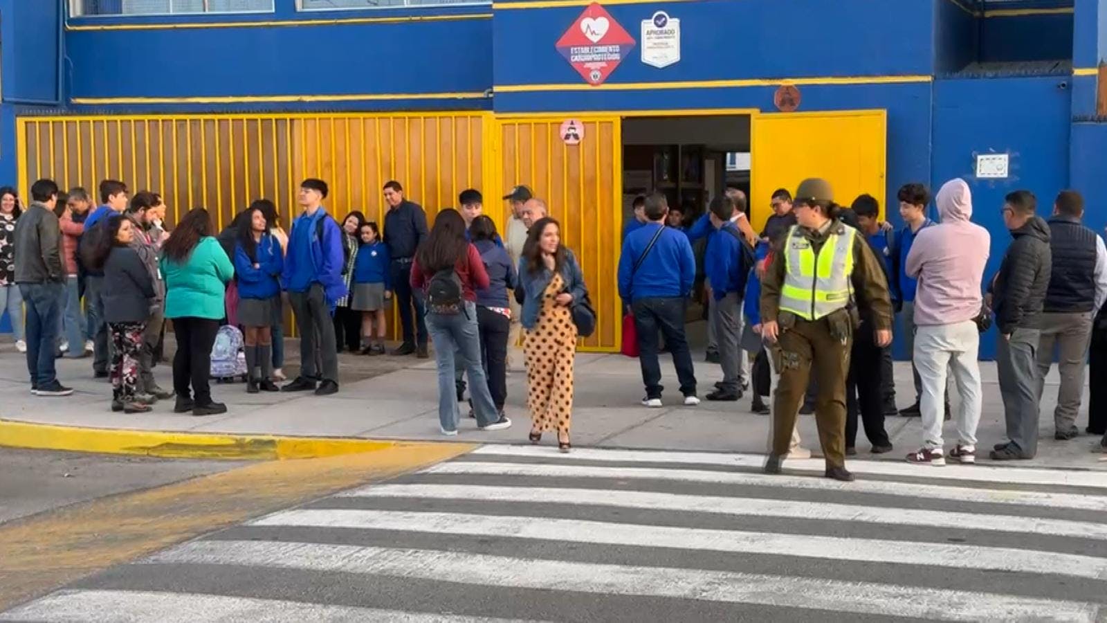 Un 15 por ciento de aumento del tránsito vehicular se registró en este súper lunes 