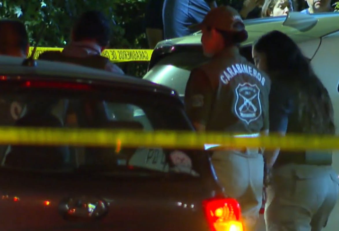 ¿Qué se sabe de la encerrona que terminó con un carabinero grave en Ñuñoa? 