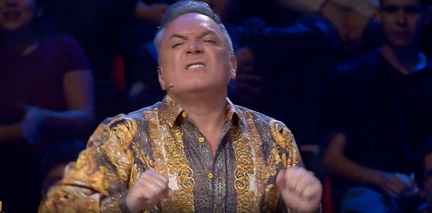 Lo dio todo: Luis Jara sacó los "prohibidos" en tributo a Daddy Yankee