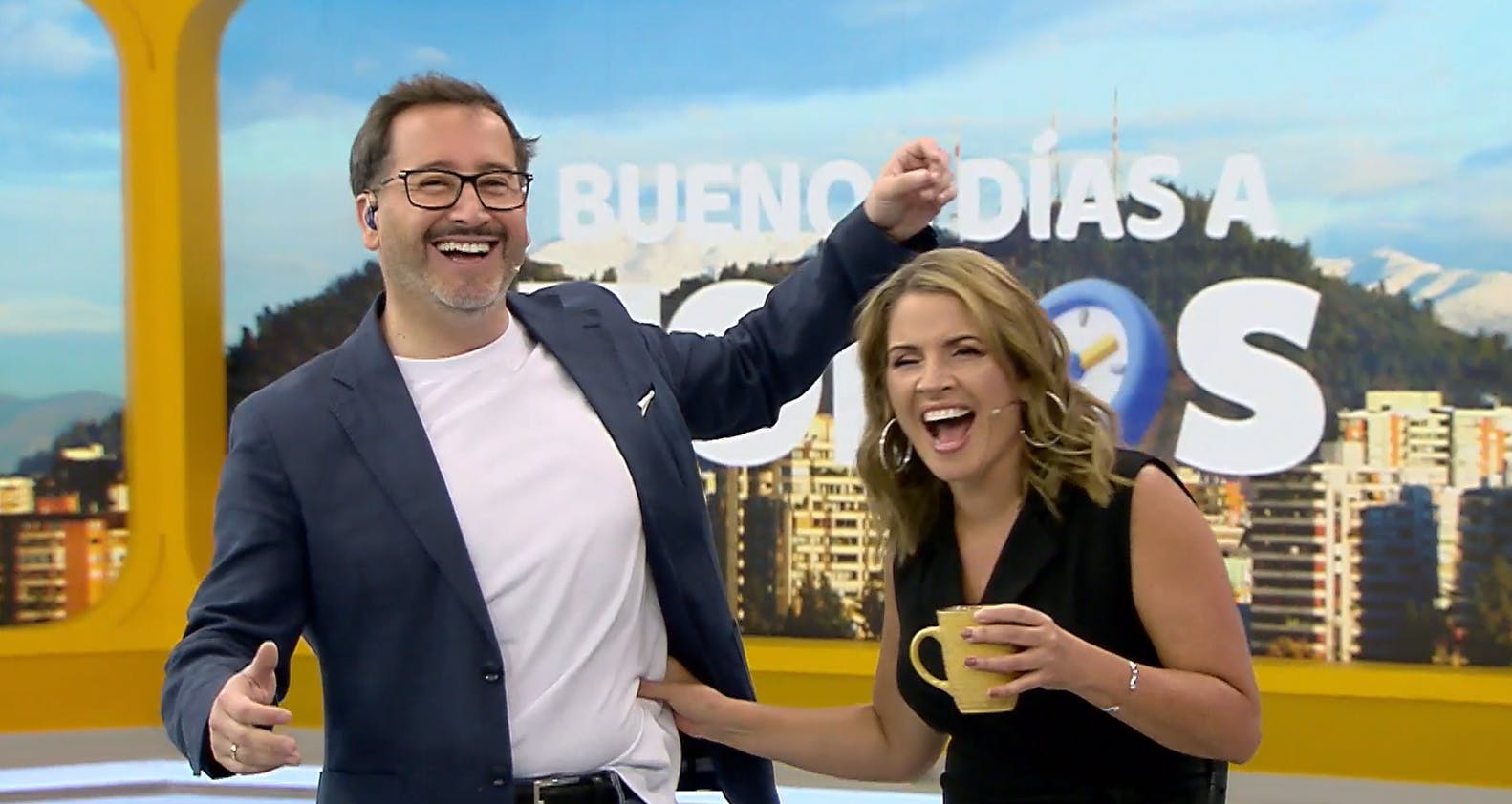 Como el vino: Hoy celebramos los atributos físicos de Eduardo Fuentes