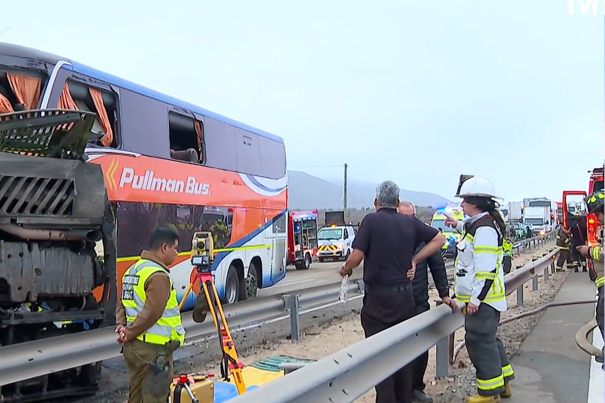 "El cinturón de seguridad salvó mi vida": El testimonio de sobreviviente a la tragedia en la Ruta 5 Norte 