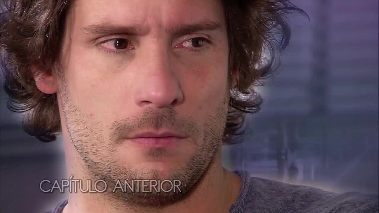 Antonia sorprende a Inés | Socias - T1E85