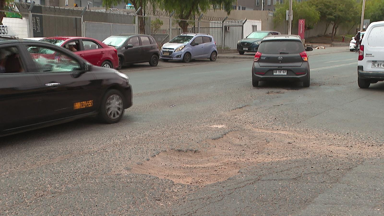 Municipio dio inicio a una campaña para tapar hoyos en las calles de Antofagasta 