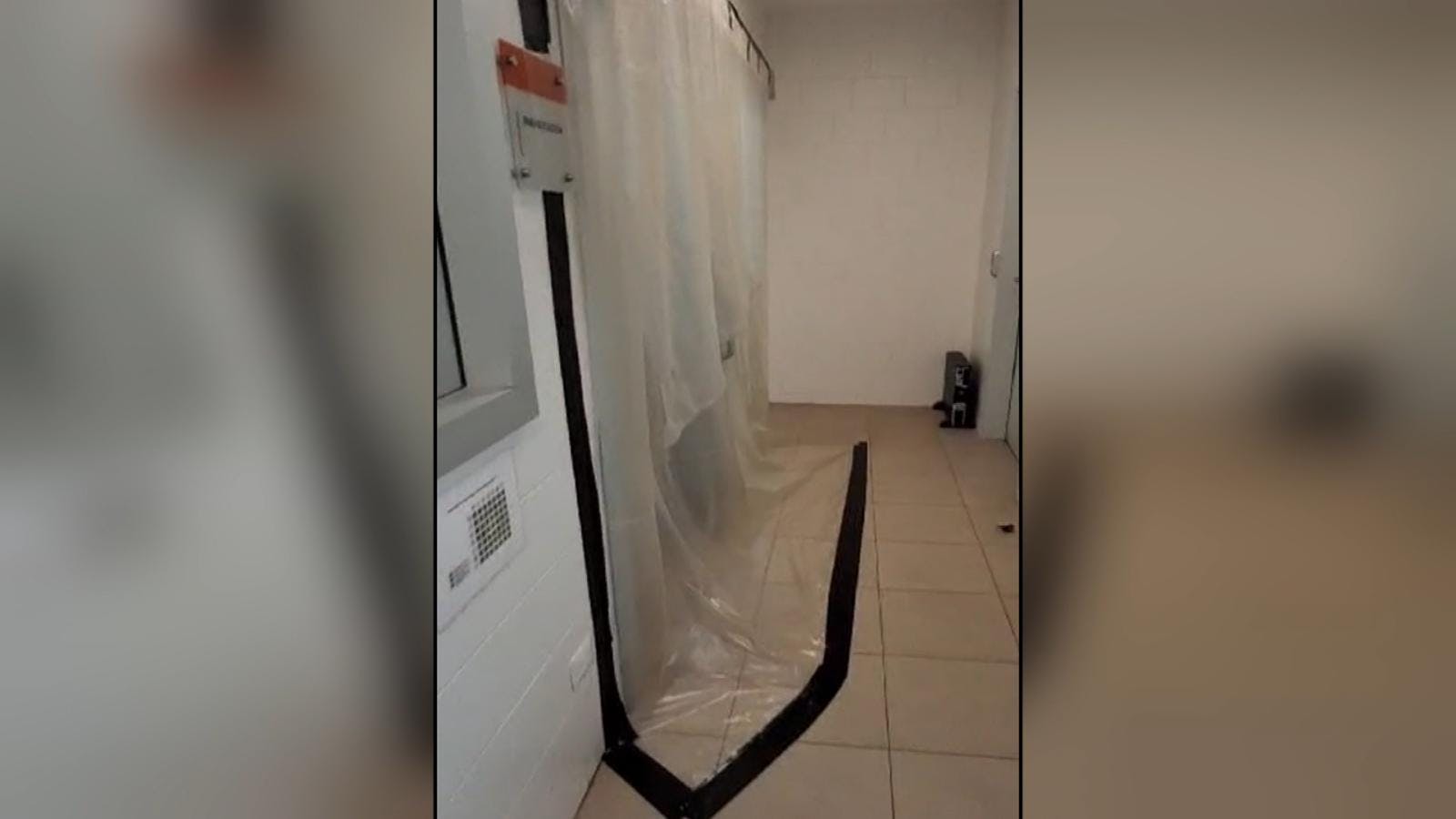 Nueva filtración esta vez de aguas servidas se detecta en sector de laboratorio en hospital regional