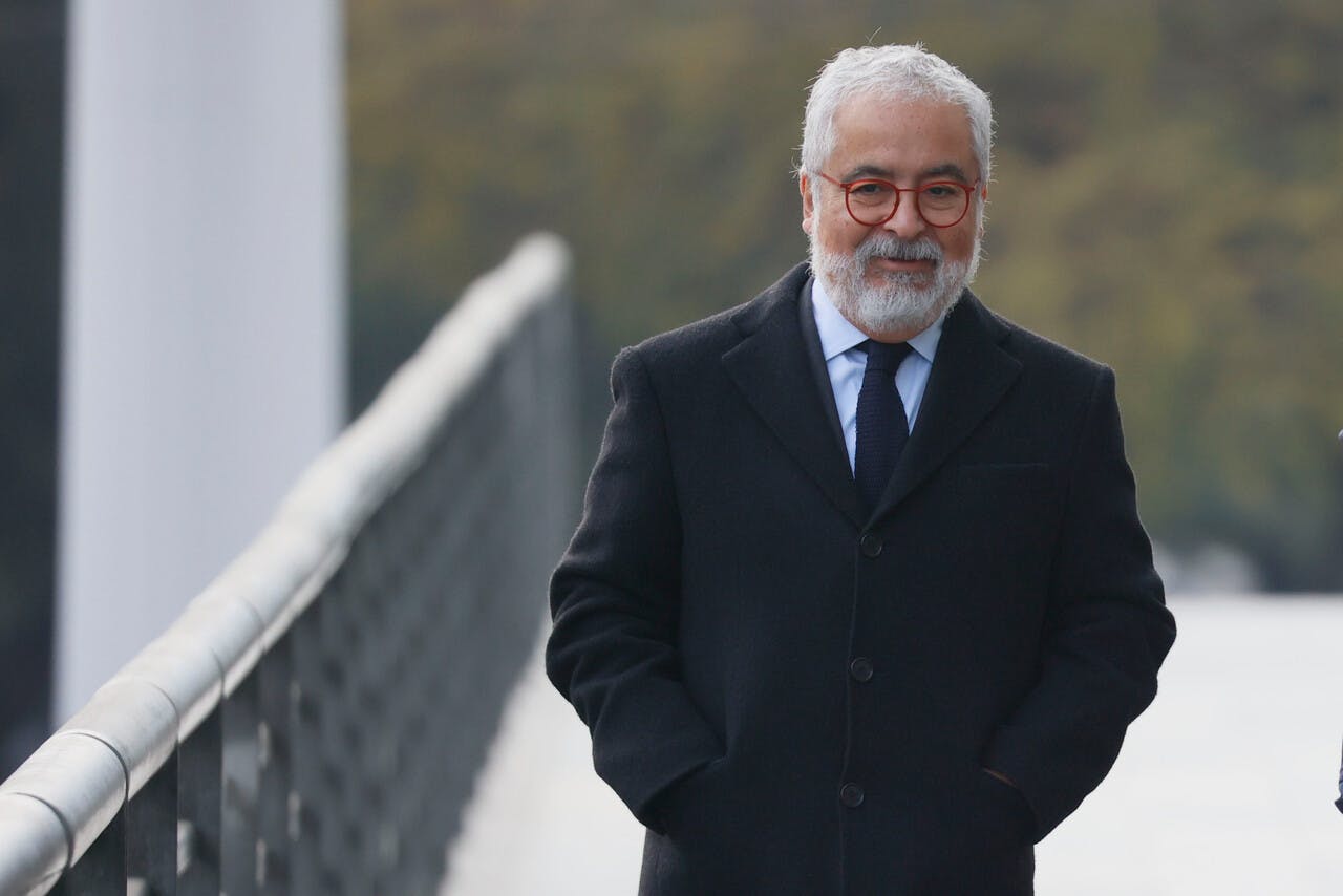 Hoy podría salir de prisión preventiva: Justicia revisa cautelares de Luis Hermosilla 