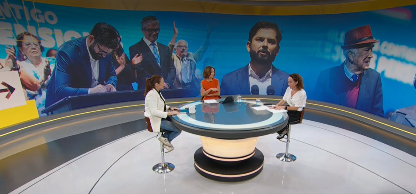 Panel político analizó el "mensaje y tono electoral" de la ministra Jara 