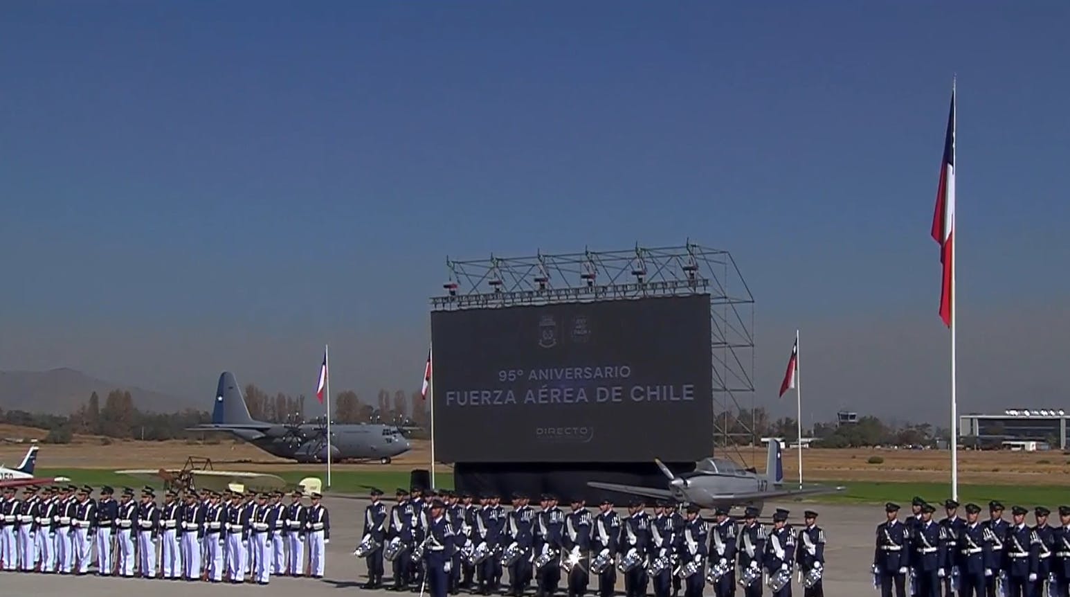 Revive la ceremonia completa de los 95 años de la Fuerza Aérea de Chile
