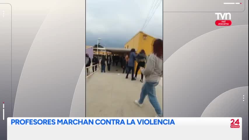 Profesores marchan contra la violencia
