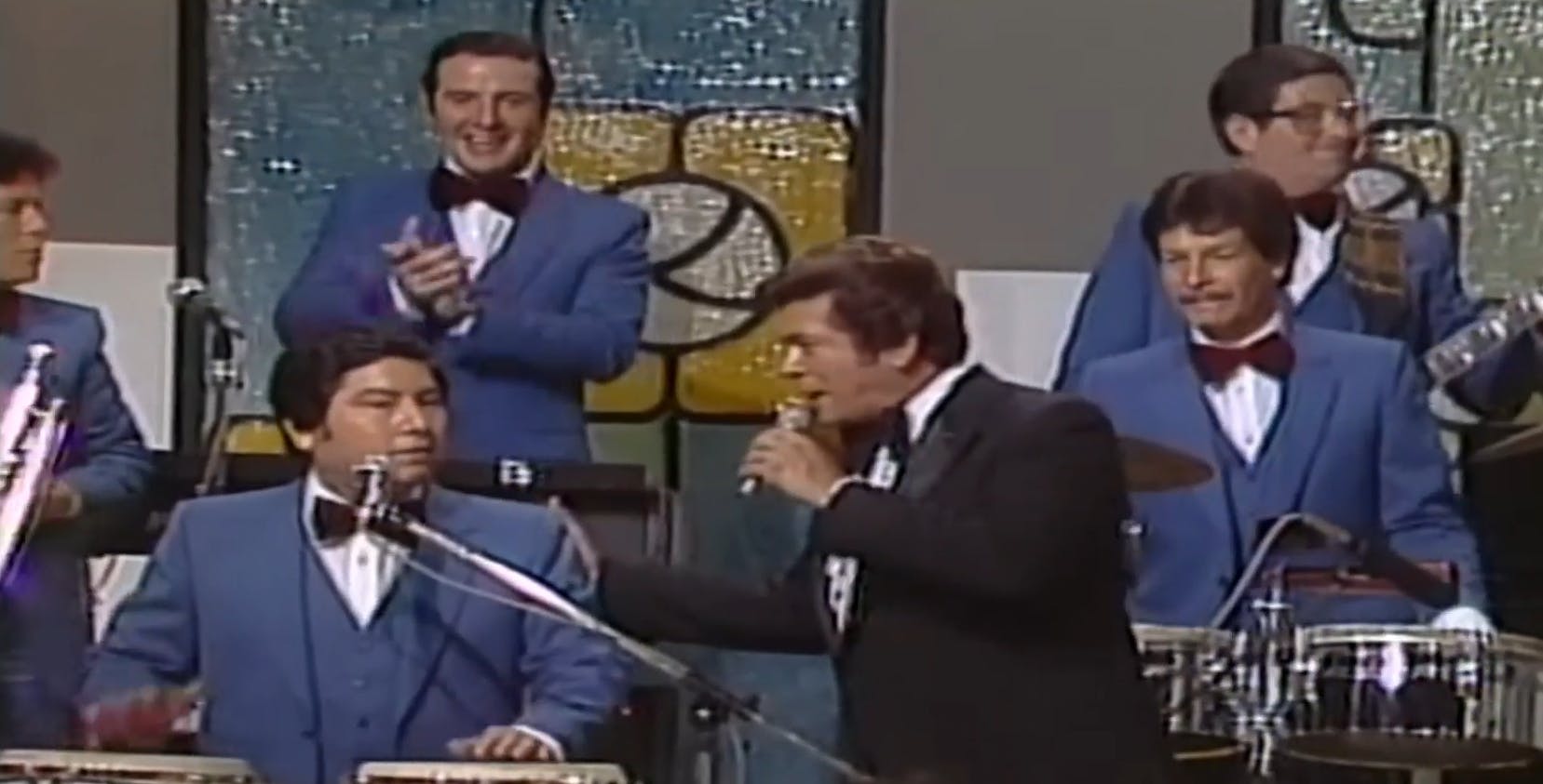 ¡Tesoro nacional! El increíble archivo de TVN de las presentaciones de Tommy Rey 