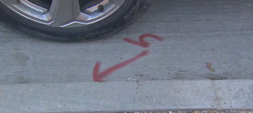 Familia sufre violento turbazo en Lo Prado: Delincuentes habrían marcado la casa 