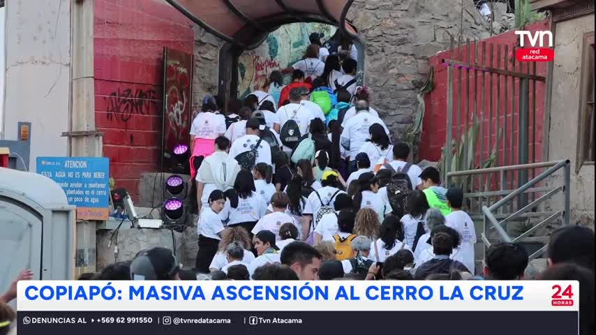Masiva ascensión al Cerro La Cruz