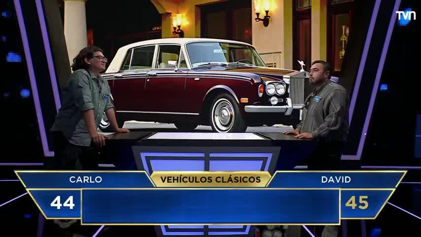 Un duelo sobre ruedas: Carlo triunfó en la categoría de autos