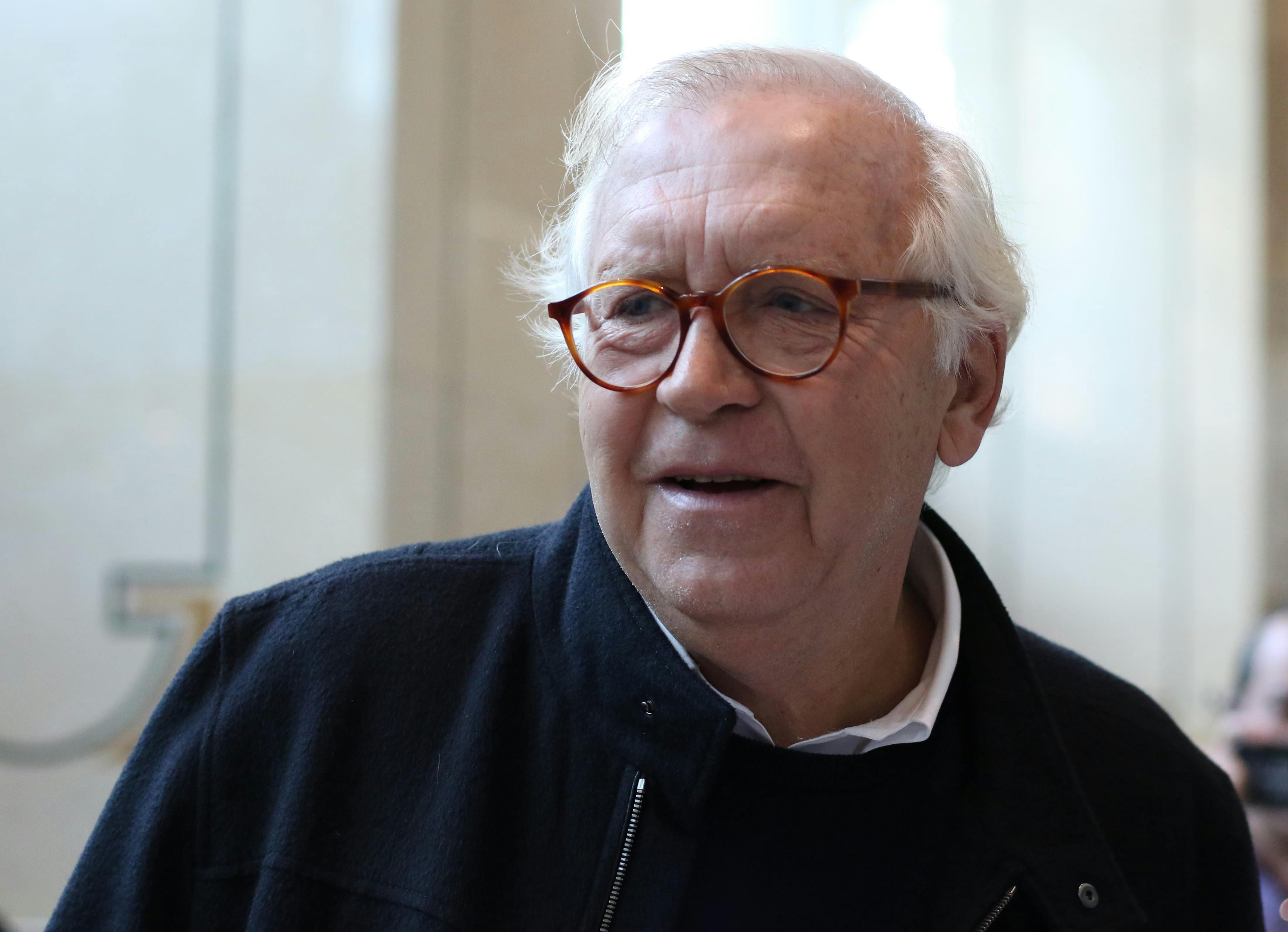 Exministro Burgos por fin de Estadio Seguro: "Aquí no puede haber manga ancha"