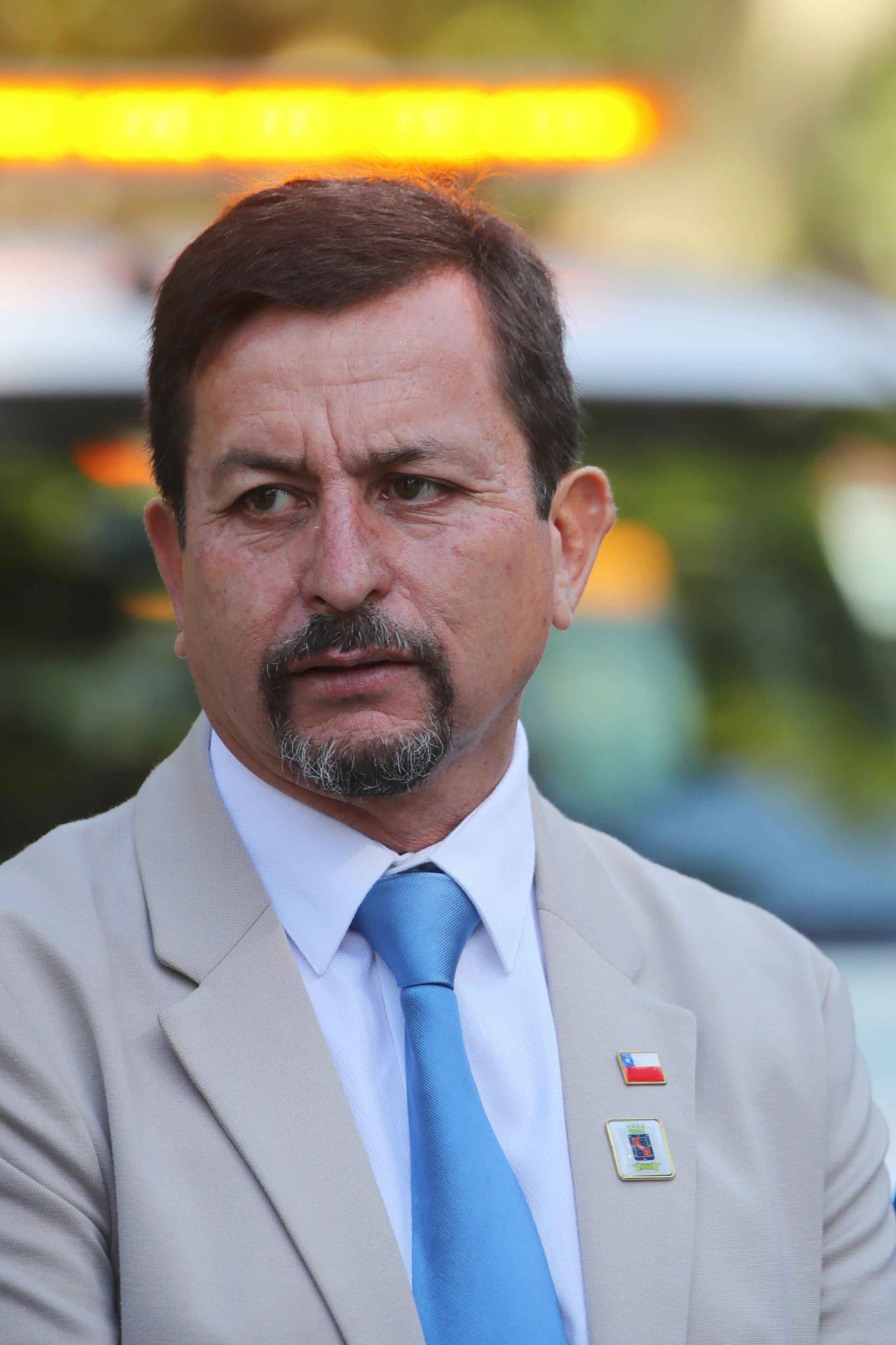 Alcalde de Macul apunta a Blanco y Negro: "No seremos benevolentes con organizadores de eventos"