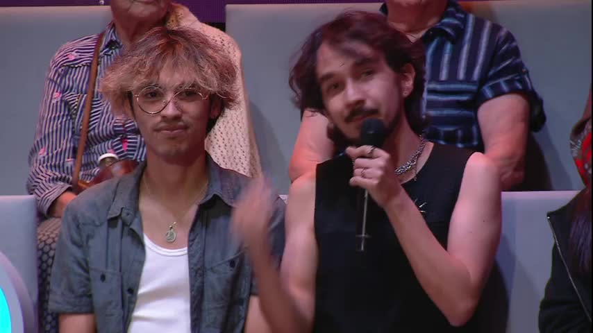 "Mañana Chile y en algún momento, el mundo": amigos sorprenden a participante con particular saludo