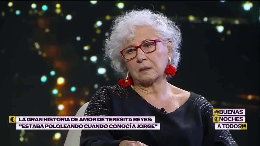 Teresita Reyes | Buenas Noches a Todos - T2E45