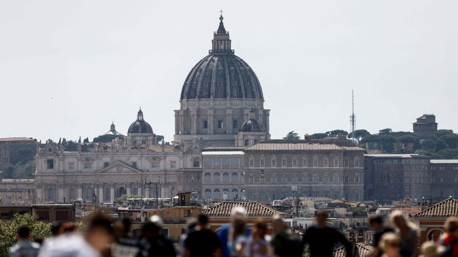 Sucesión en el Vaticano: "No sabemos quién va a salir electo"