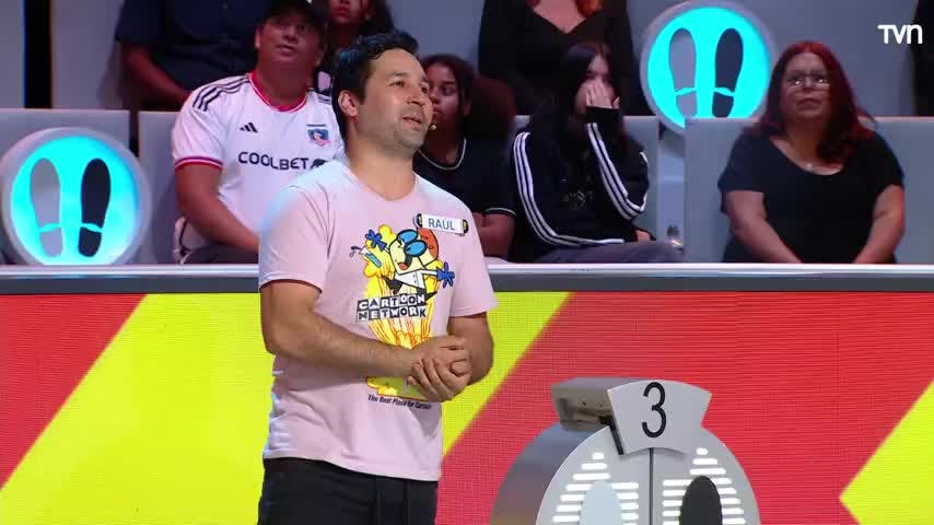 "Mi ídolo": Raúl es fanático de Daniel Fuenzalida y lo sorprendió con especial regalo