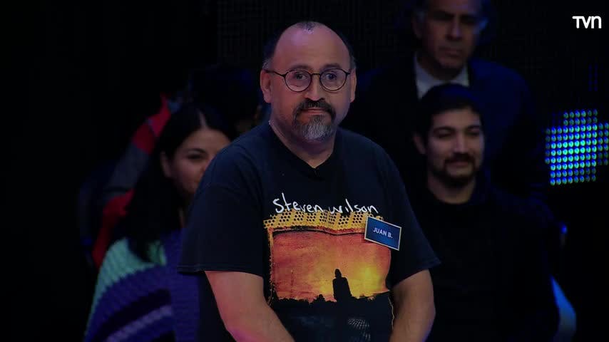 Juan sorprendió con doble talento musical: canta death metal y rock romántico